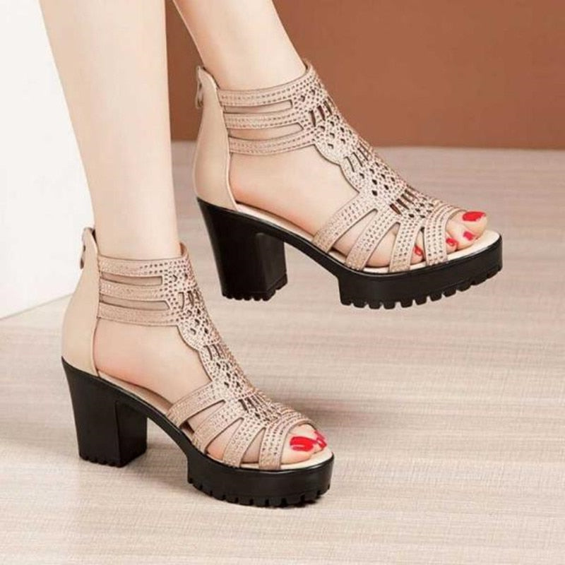 Sapato Gladiador - Elegância Romana em Cada Passo